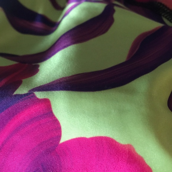 Leggings of the Month Club Leggings - Picture 7 of 7